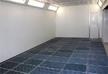 Lackierkabine WELAS-Booster 8x4m mit Seiten-Falttor